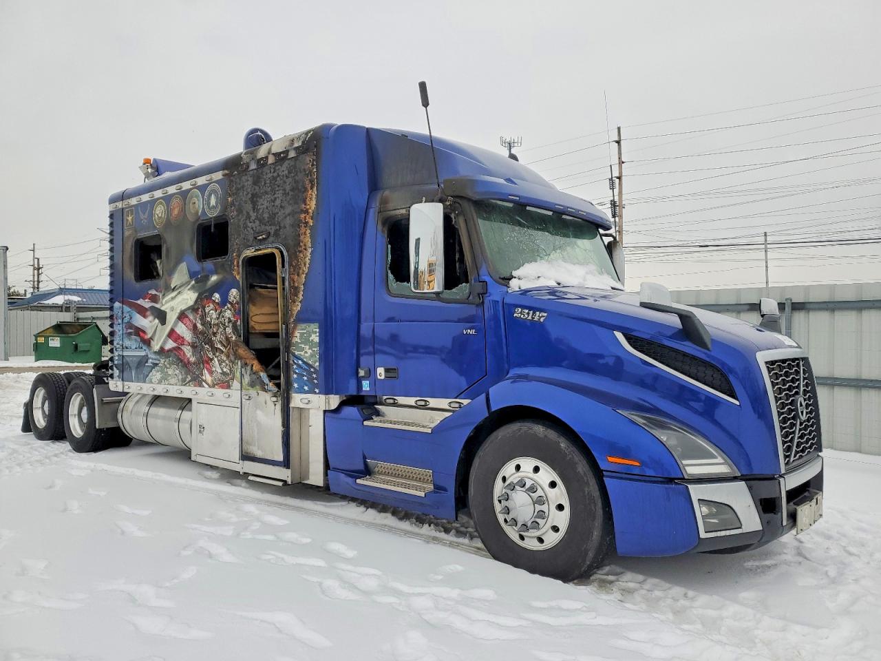 2023 VOLVO Vn VIN 4V4NC9EJ1PN314566 photo 1