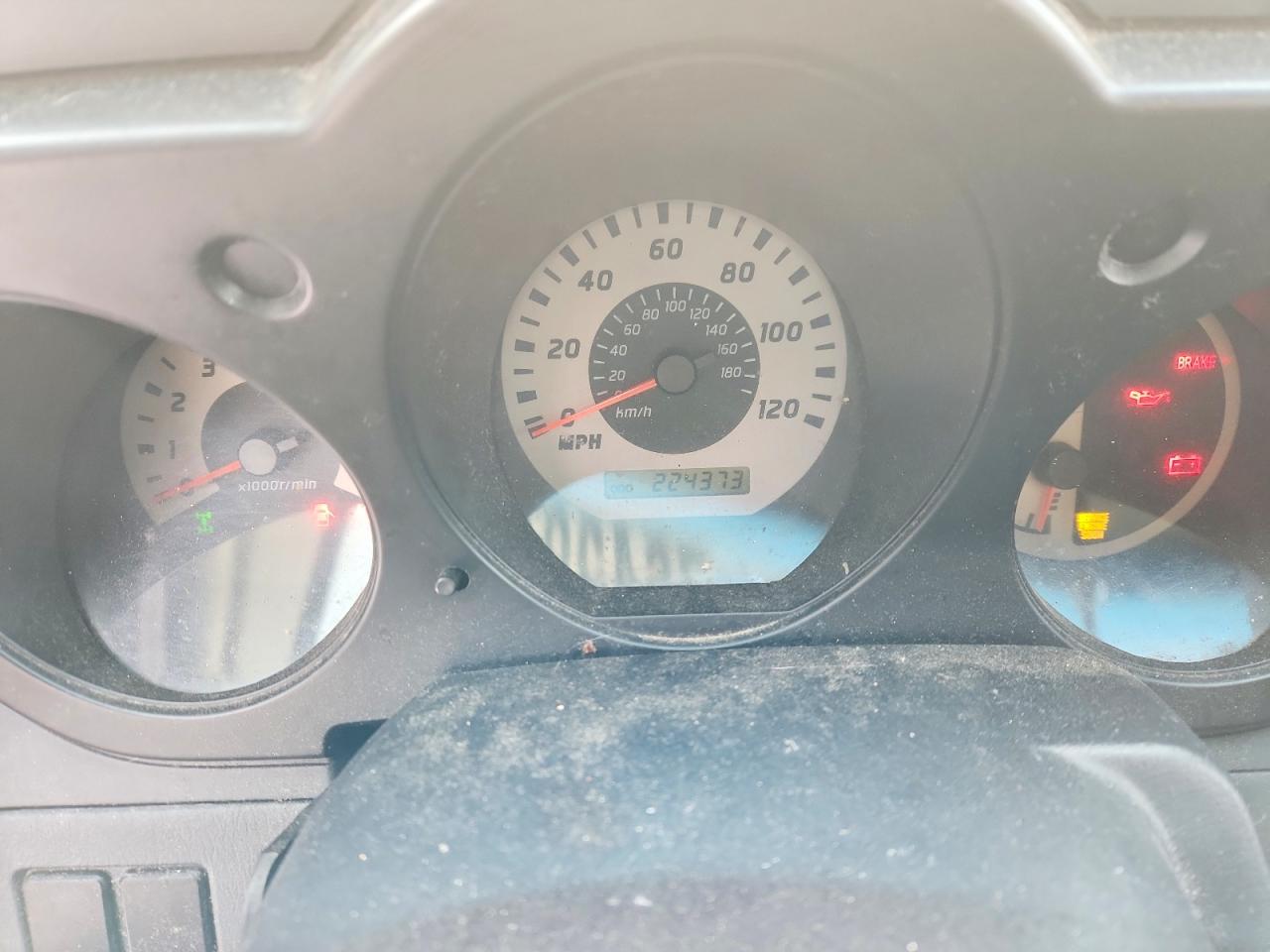 2004 Nissan Frontier VIN 1N6ED29Y34C482284 photo 9