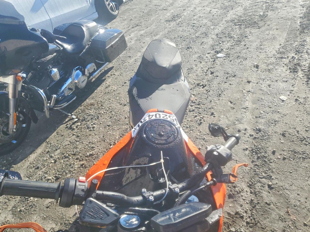 2023 Ktm 790 duke VIN LCETU7408PH700364 photo 5