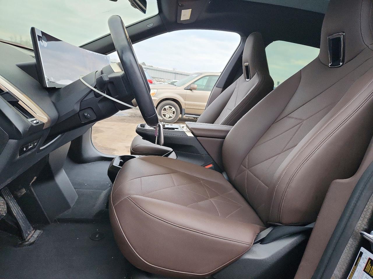 2023 BMW Ix xdrive5 VIN WB523CF09PCL20818 photo 7