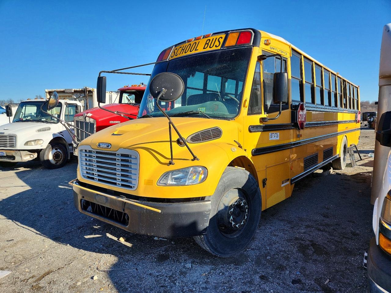 2010 FREIGLINER Saf-t-line VIN 4UZABRDT6ACAN9656 photo 2