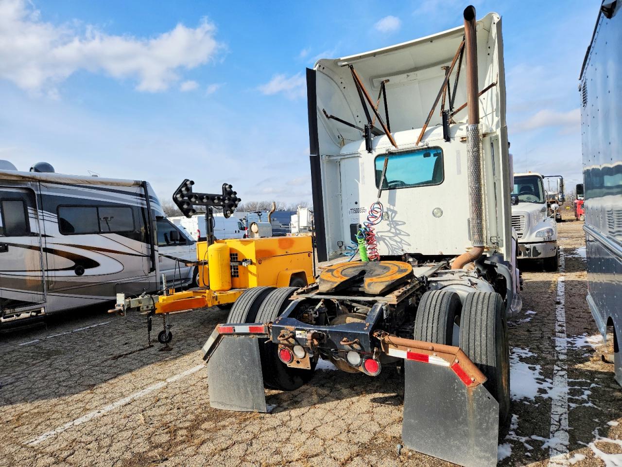 2016 PETERBILT All models VIN 1XPBA48X2GD339570 photo 4