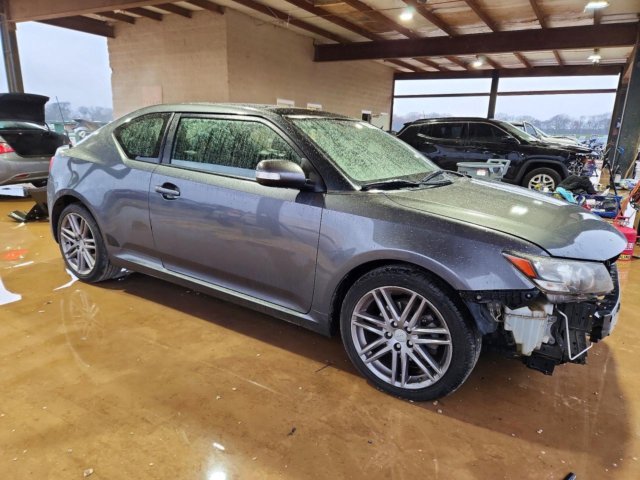 2011 Scion Tc VIN JTKJF5C74B3000313 photo 4