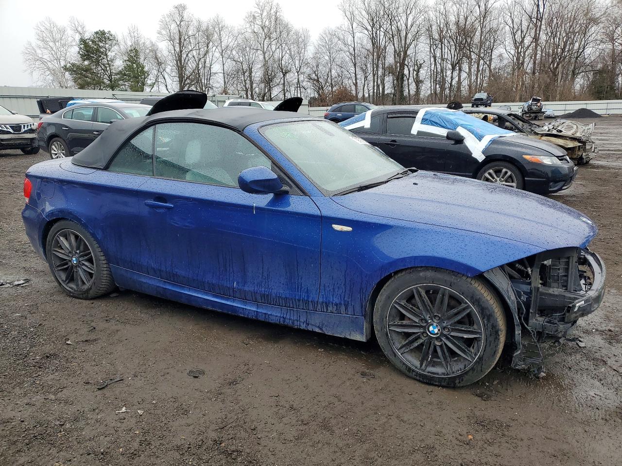 2012 BMW 1 series VIN WBAUL7C50CVM82997 photo 4