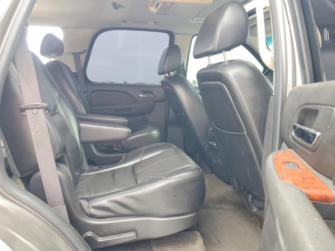 2007 CHEV Tahoe VIN 1GNFC13027R143998 photo 11