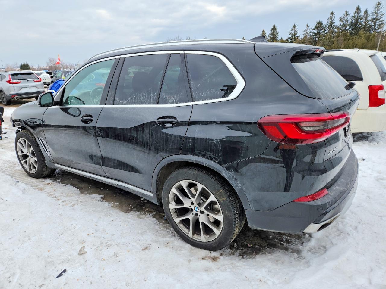 2023 BMW X5 VIN 5UXCR6C02P9P17375 photo 2