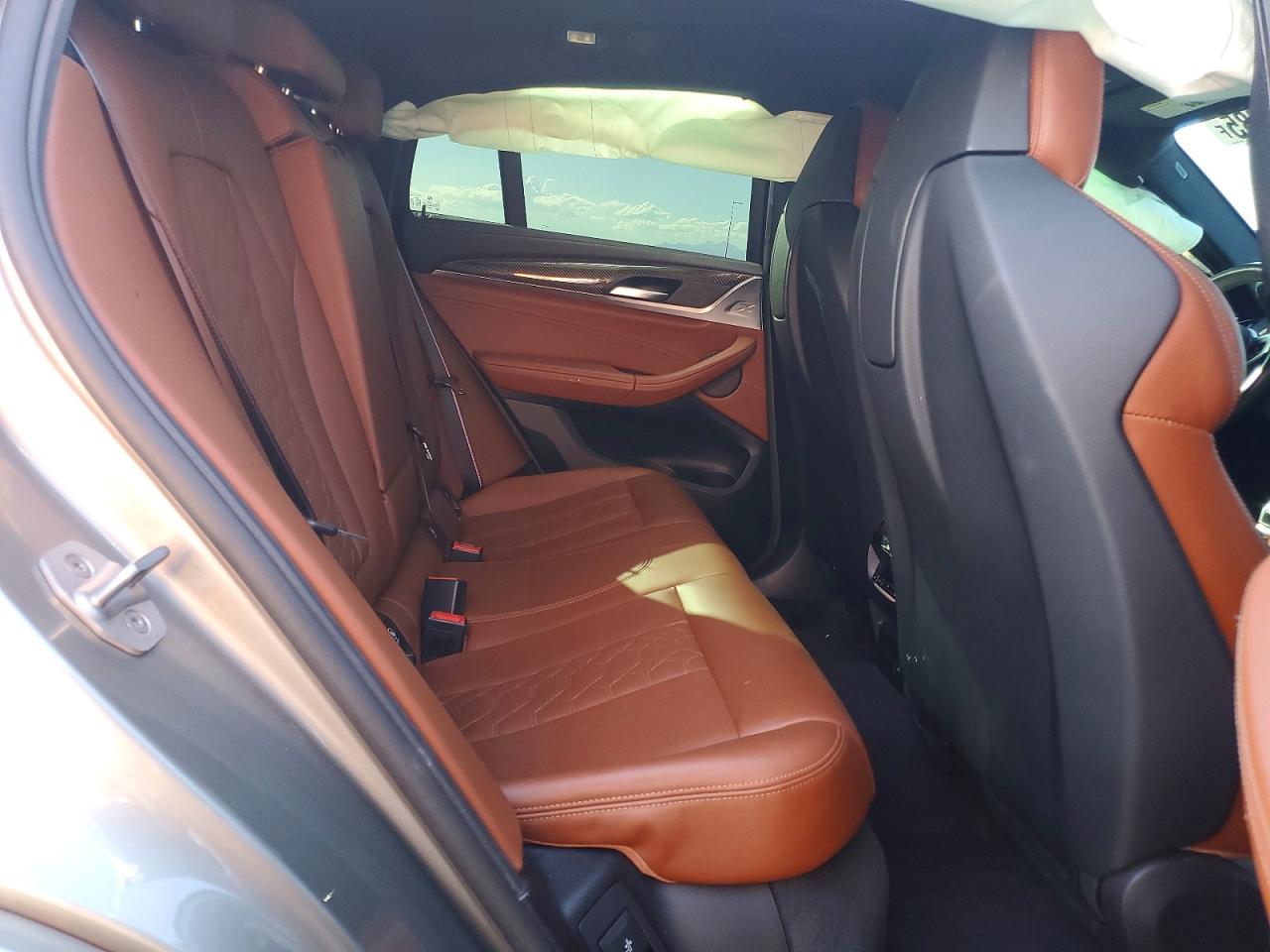 2021 BMW X4 VIN 5YMUJ0C08M9G91140 photo 11