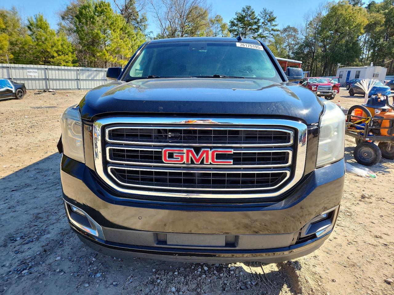 2018 GMC Yukon VIN 1GKS1GKC3JR377087 photo 5
