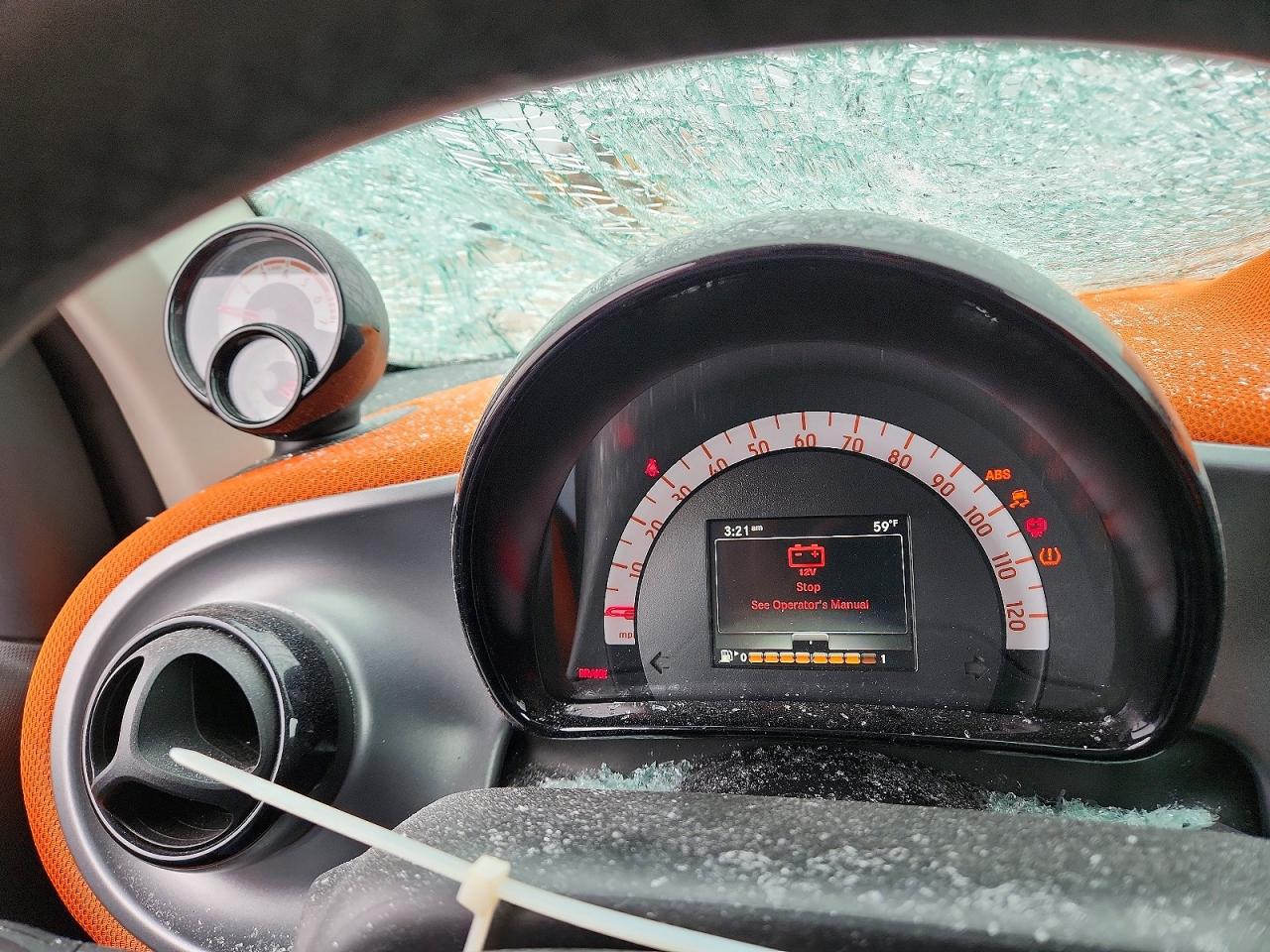 2016 SMART Fortwo VIN WMEFJ5DA7GK070246 photo 9