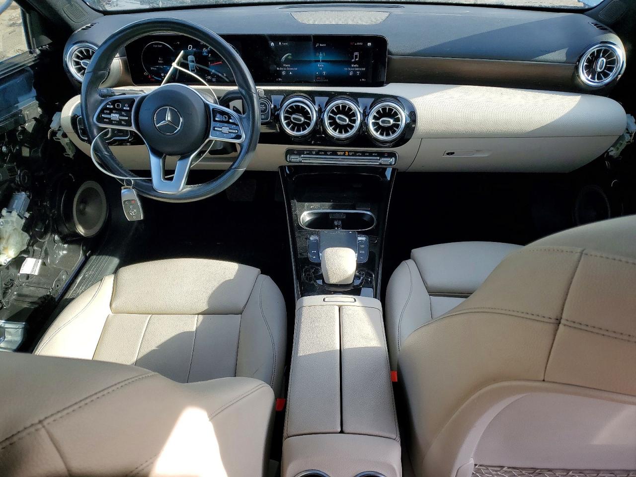 2021 Mercedes-Benz A-class VIN W1K3G4FB5MJ297880 photo 8