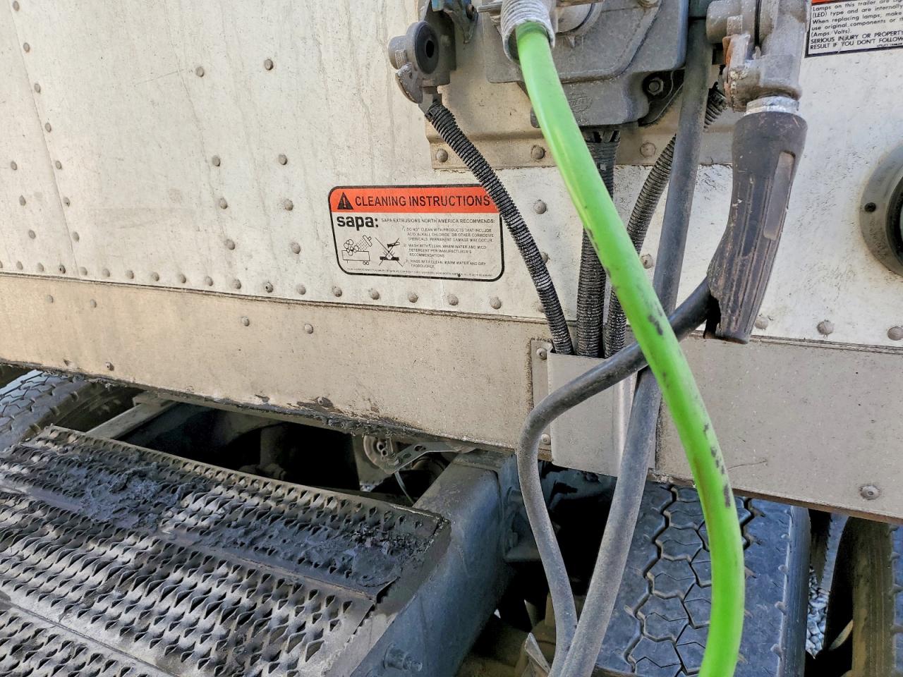 2023 UTILITY All models VIN 1UYVS2530P3790229 photo 7