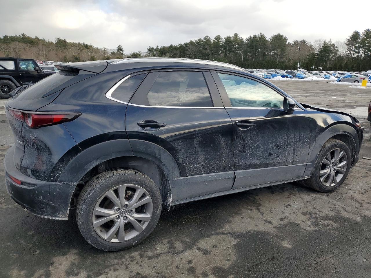 2022 Mazda Cx30 VIN 3MVDMBBL3NM401215 photo 3