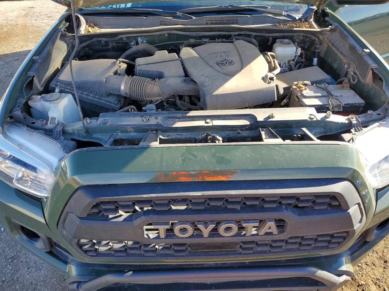 2021 Toyota Tacoma VIN 3TMDZ5BN4MM116351 photo 11