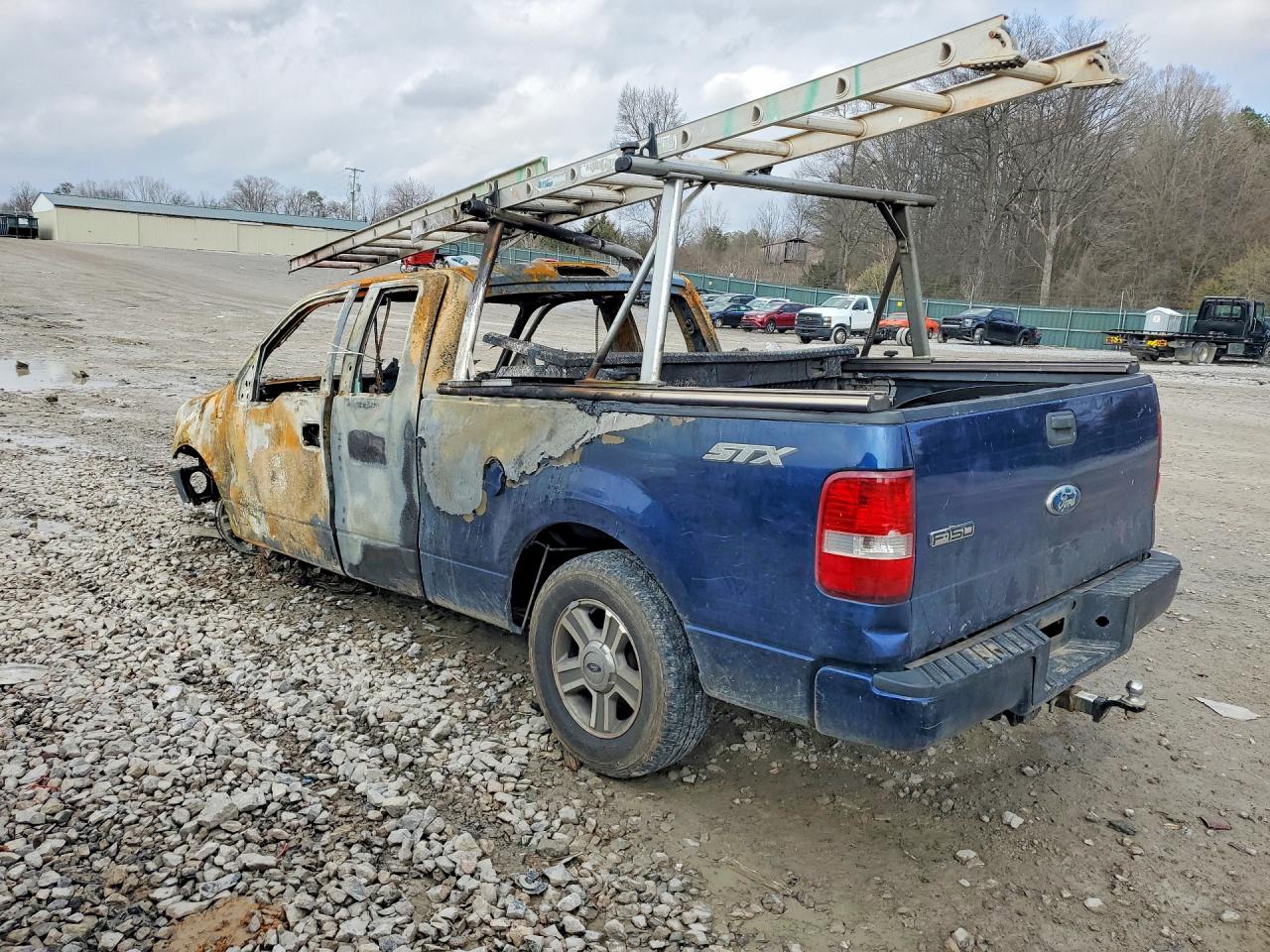 2008 Ford F150 VIN 1FTRX12W48FB25165 photo 2