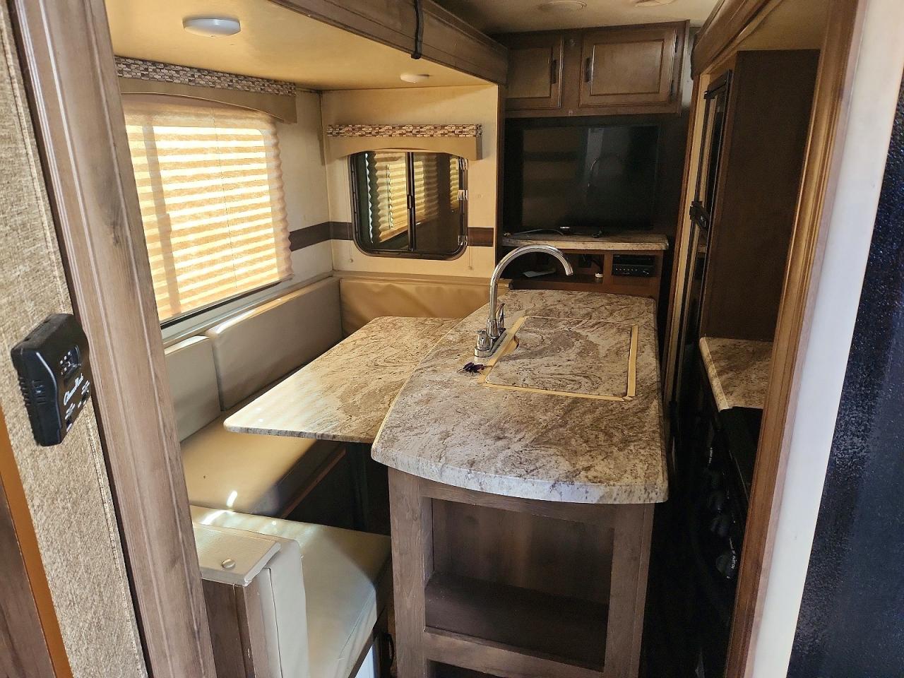 2018 KZRV Trailers VIN 4EZTL2321J8035323 photo 6
