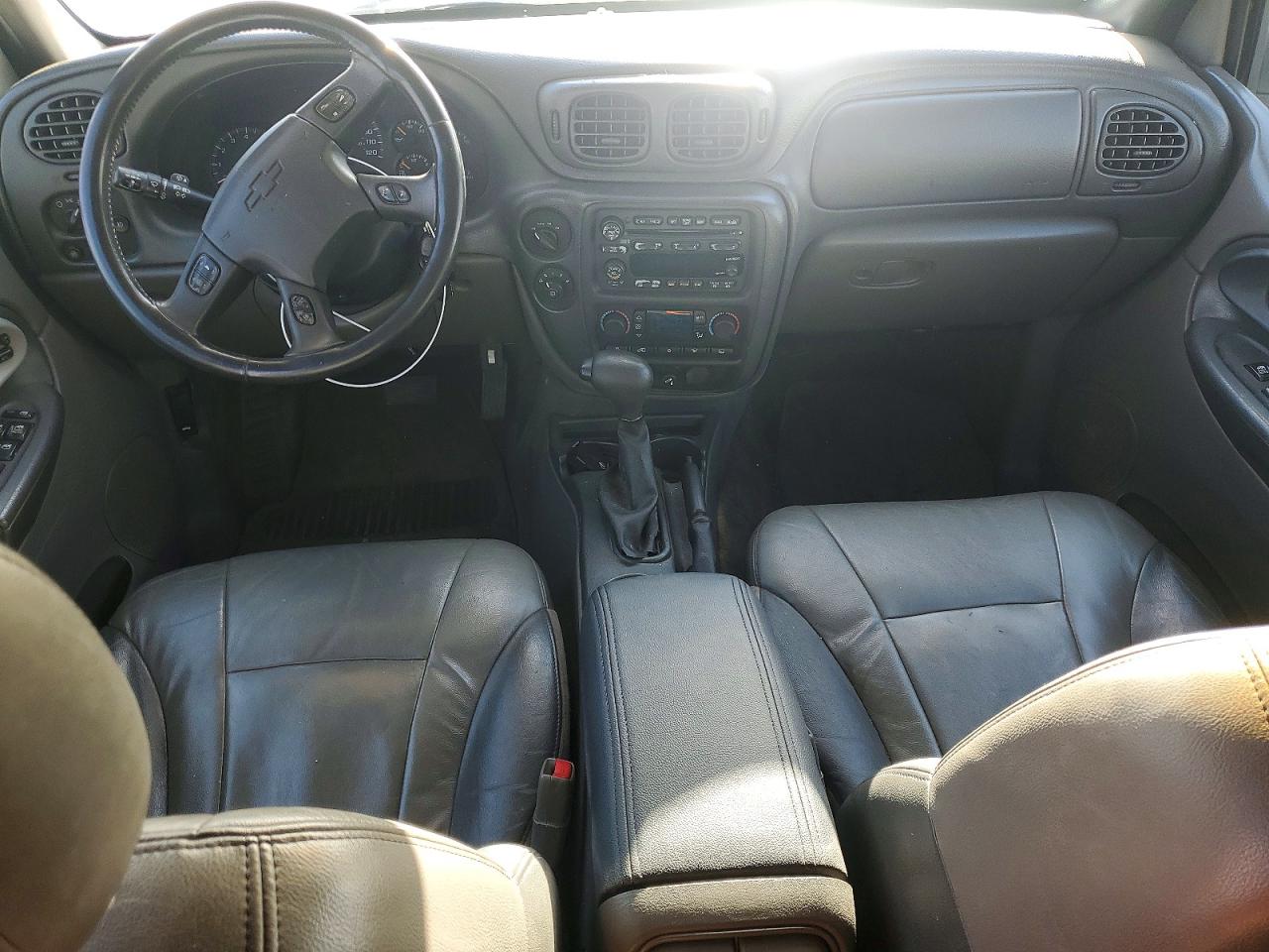 2002 CHEV Trailblaze VIN 1GNDT13S322196753 photo 8