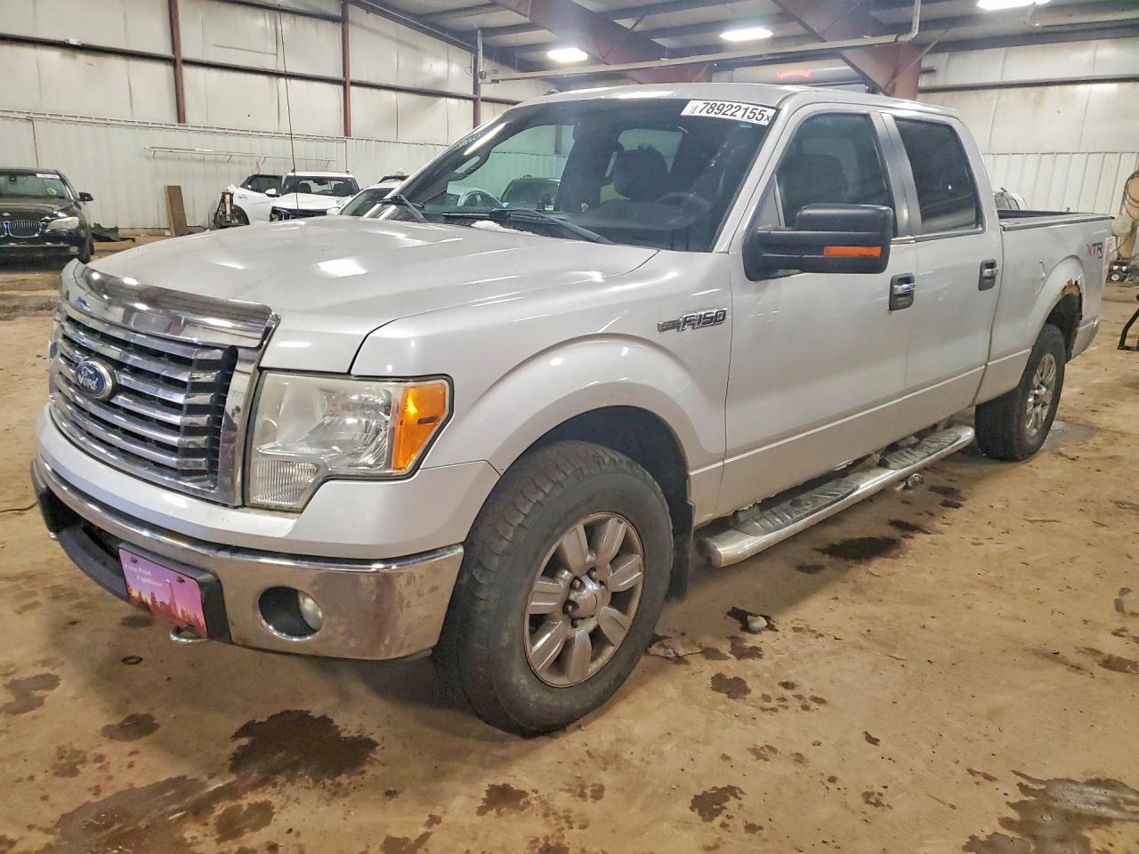 2011 Ford F150 VIN 1FTFW1EF5BKD14780 photo 1
