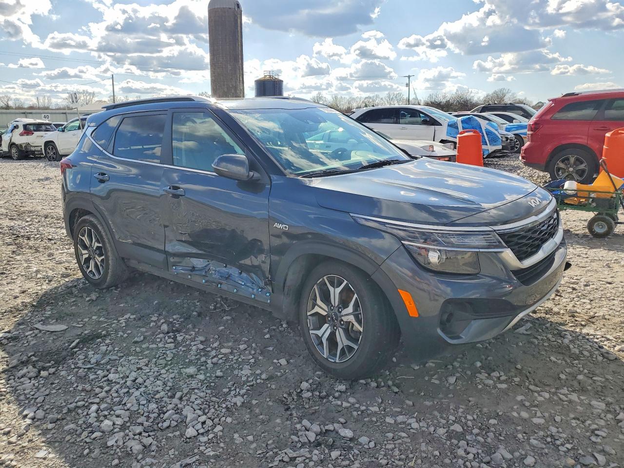 2023 Kia Seltos VIN KNDERCAA2P7414192 photo 4