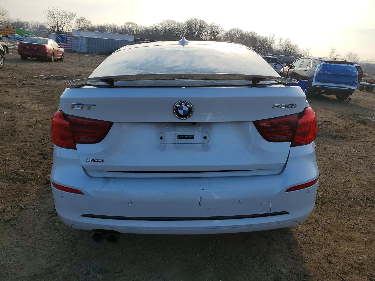 2017 3 series VIN WBA8Z9C53HG453212 photo 6