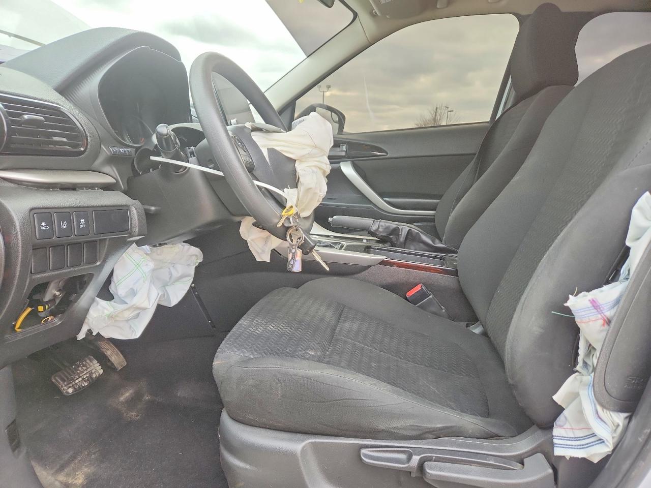 2023 Mitsubishi Eclipse cross VIN JA4ATVAAXPZ042949 photo 7