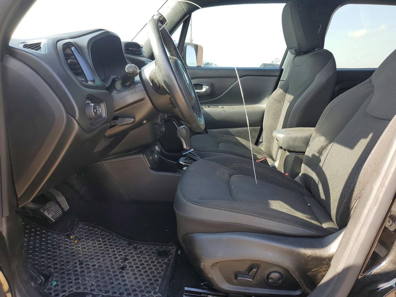 2022 Jeep Renegade VIN ZACNJDE15NPN60672 photo 7