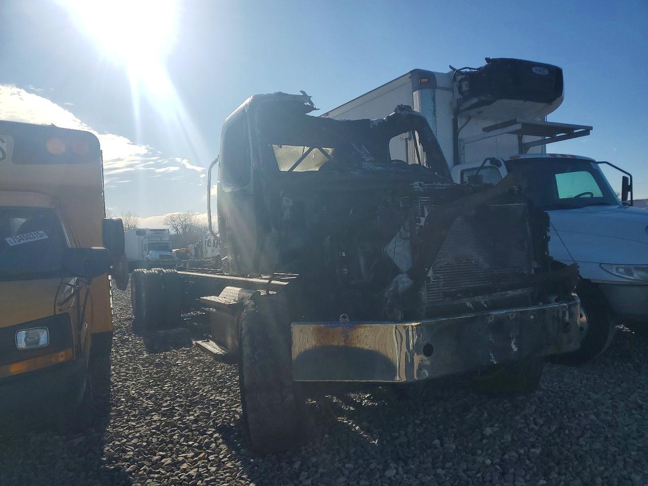 2024 FREIGHTLINER All other VIN 1FVHG3DV6RHVD3099 photo 1
