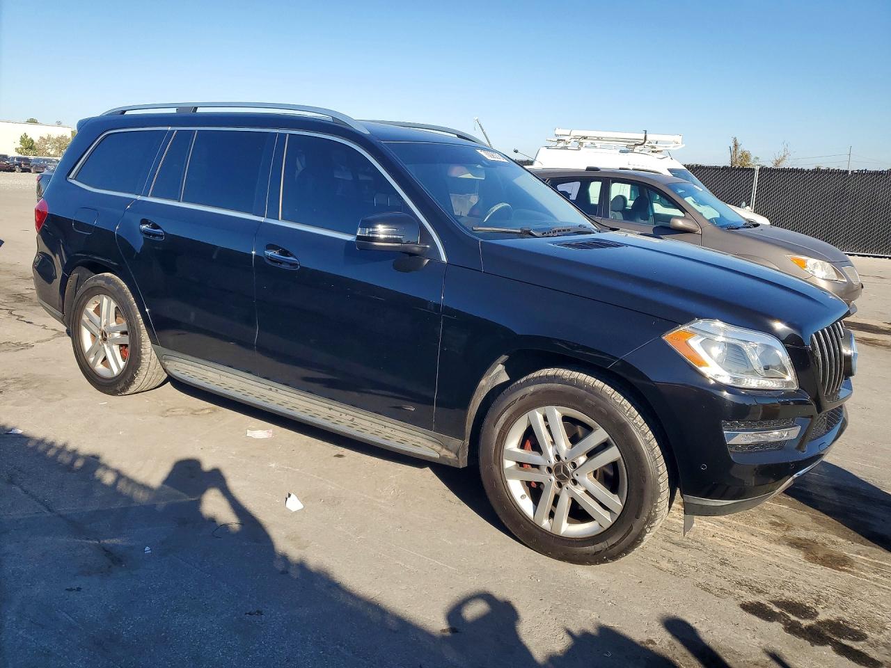 2015 MERCEDES-BENZ Gl-class VIN 4JGDF6EE6FA465002 photo 4