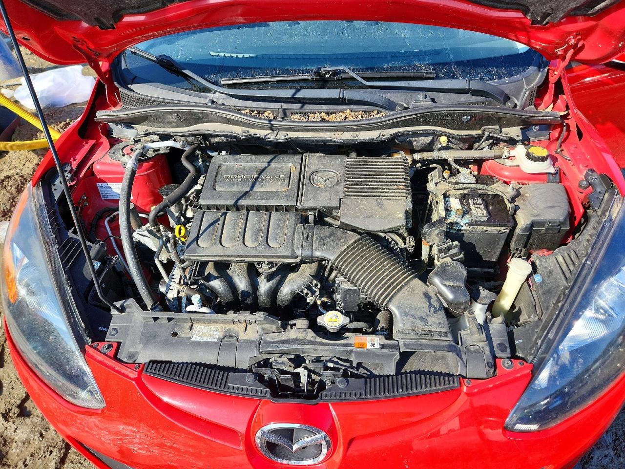 2014 Mazda Mazda2 VIN JM1DE1KZ7E0177737 photo 11