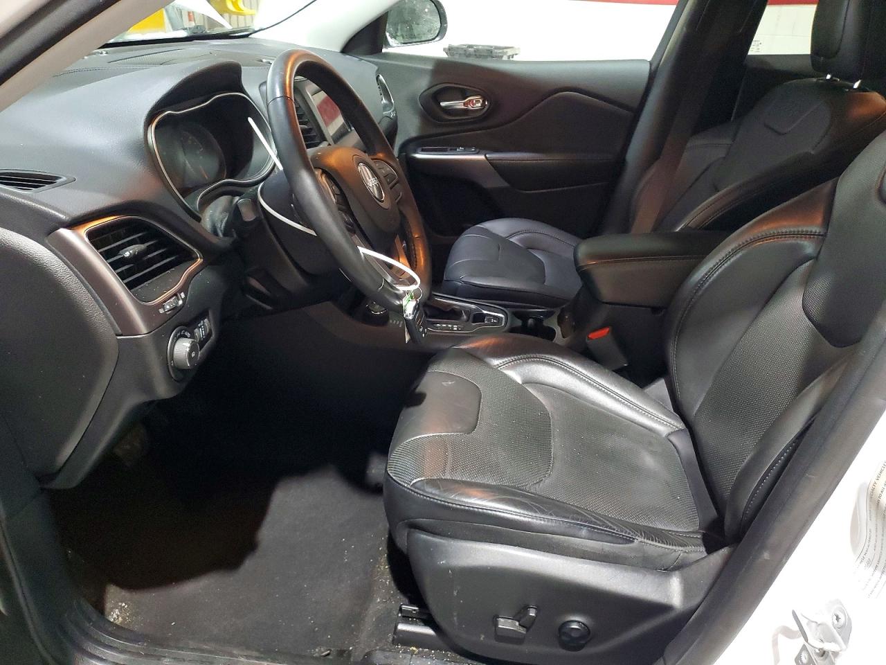 2021 Jeep Cherokee VIN 1C4PJMMX0MD245583 photo 7