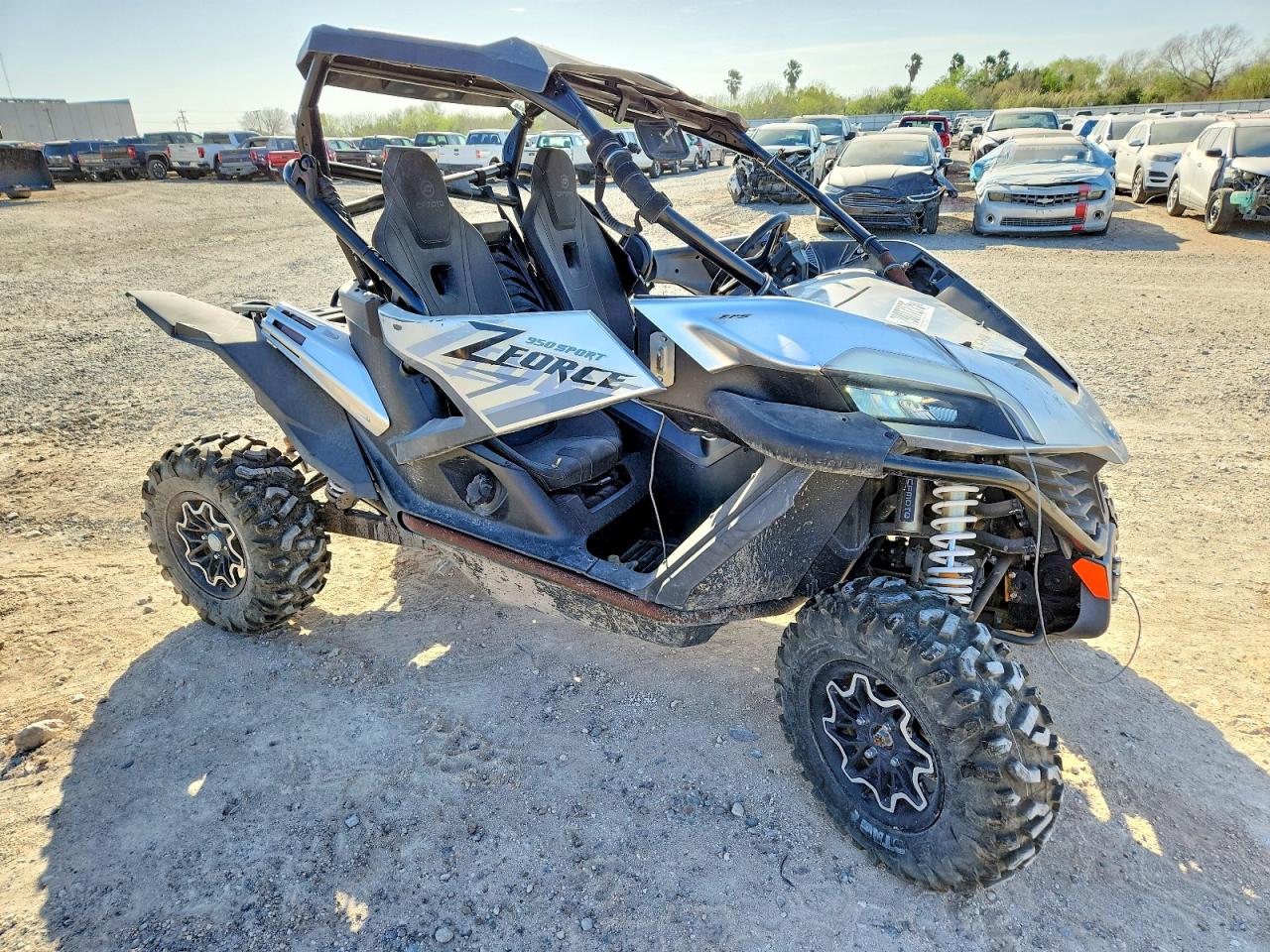 2022 Cfmoto Zforce 950 VIN LCELV1ZG3N6001653 photo 1