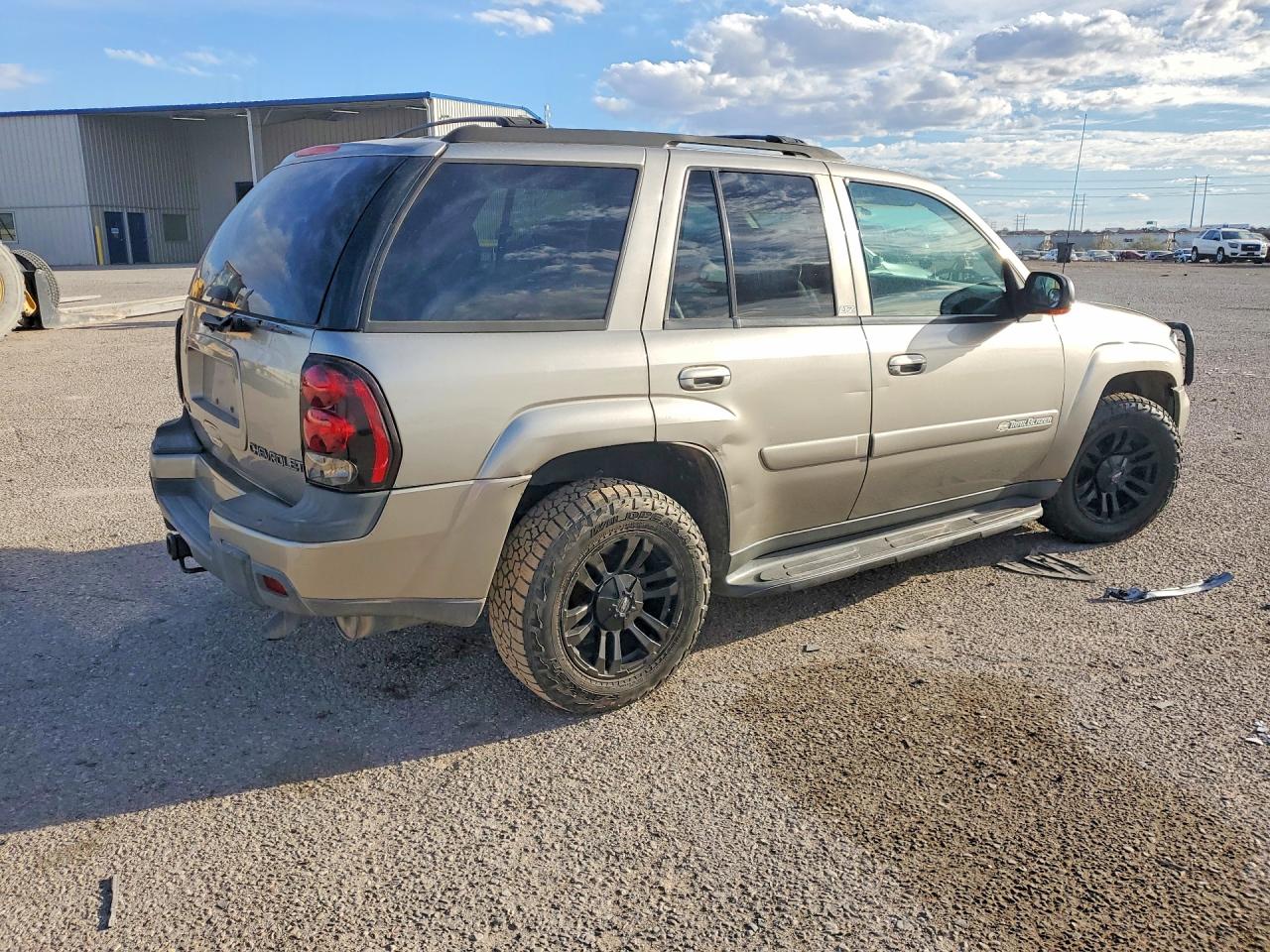 2002 CHEV Trailblaze VIN 1GNDT13S322196753 photo 3