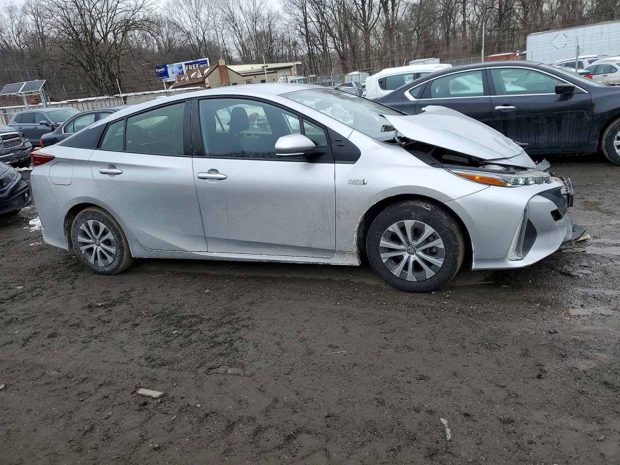 2022 TOYOTA Prius VIN JTDKAMFP6N3214675 photo 4