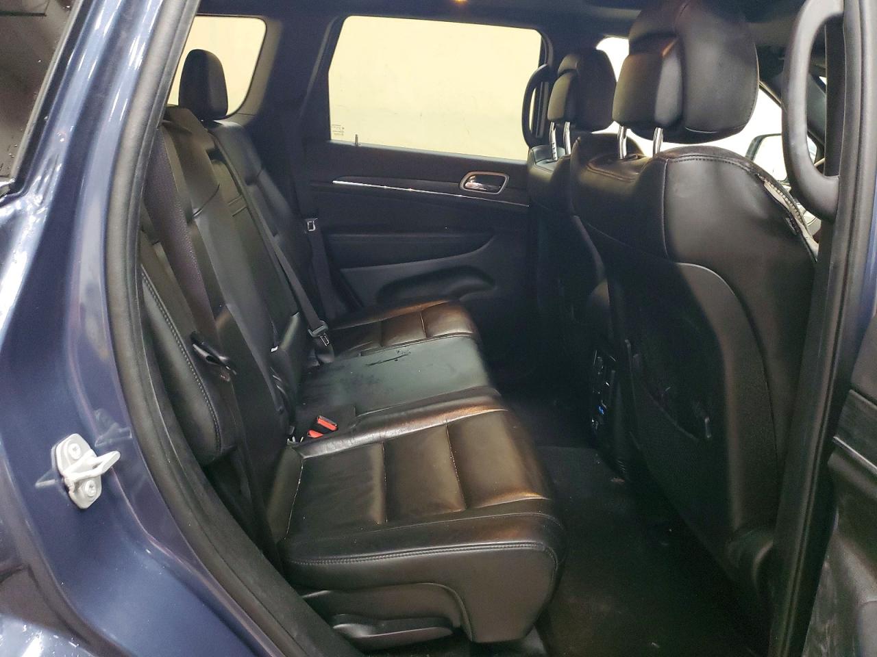 2021 Jeep Cherokee VIN 1C4RJFBGXMC810127 photo 11