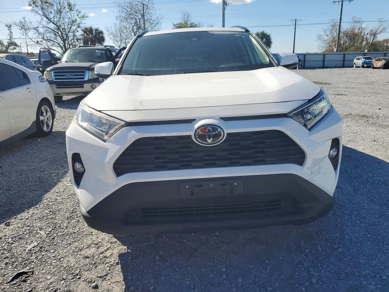 2019 Toyota Rav4 VIN 2T3P1RFV3KW044060 photo 5