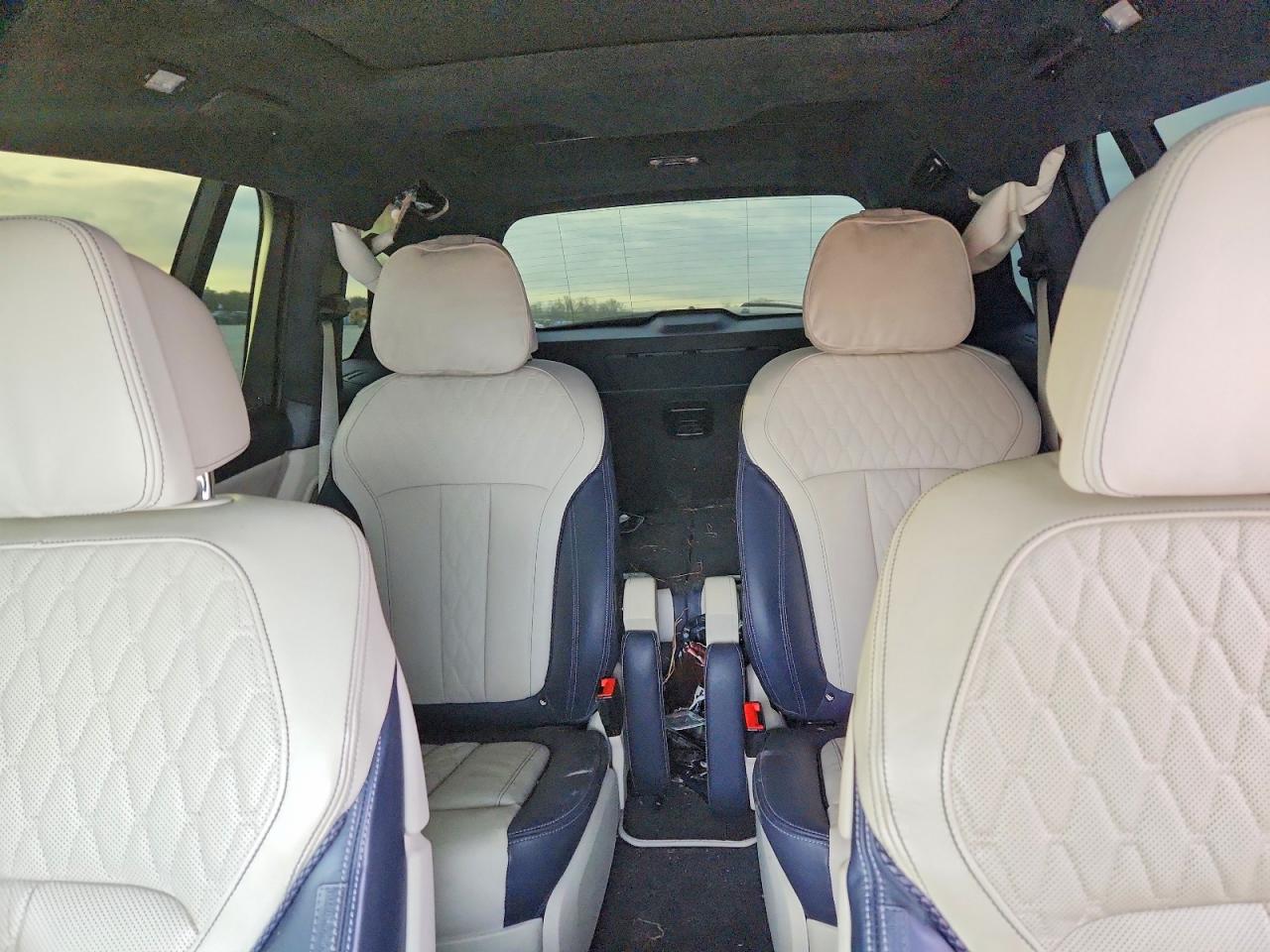 2020 BMW X7 VIN 5UXCW2C0XL0E74708 photo 10