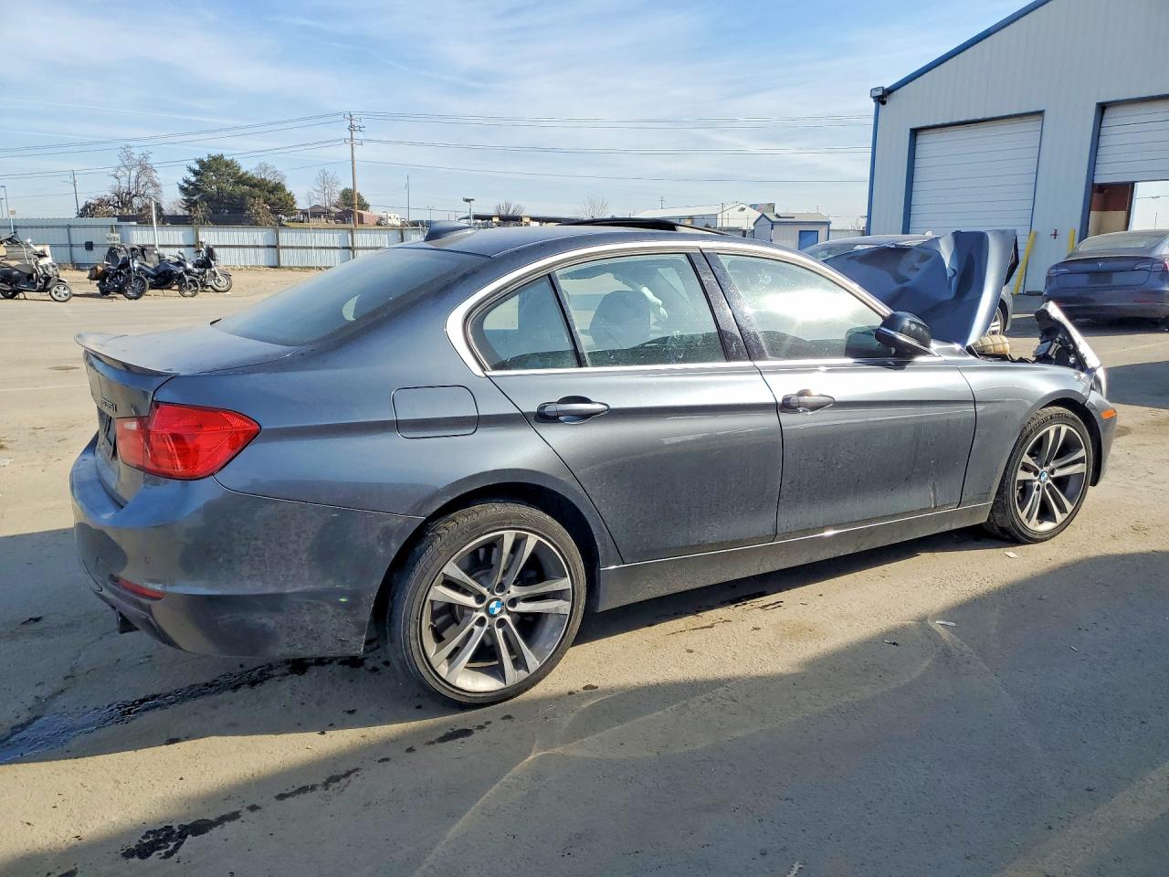 2015 BMW 3 series VIN WBA3B9G52FNR93958 photo 3
