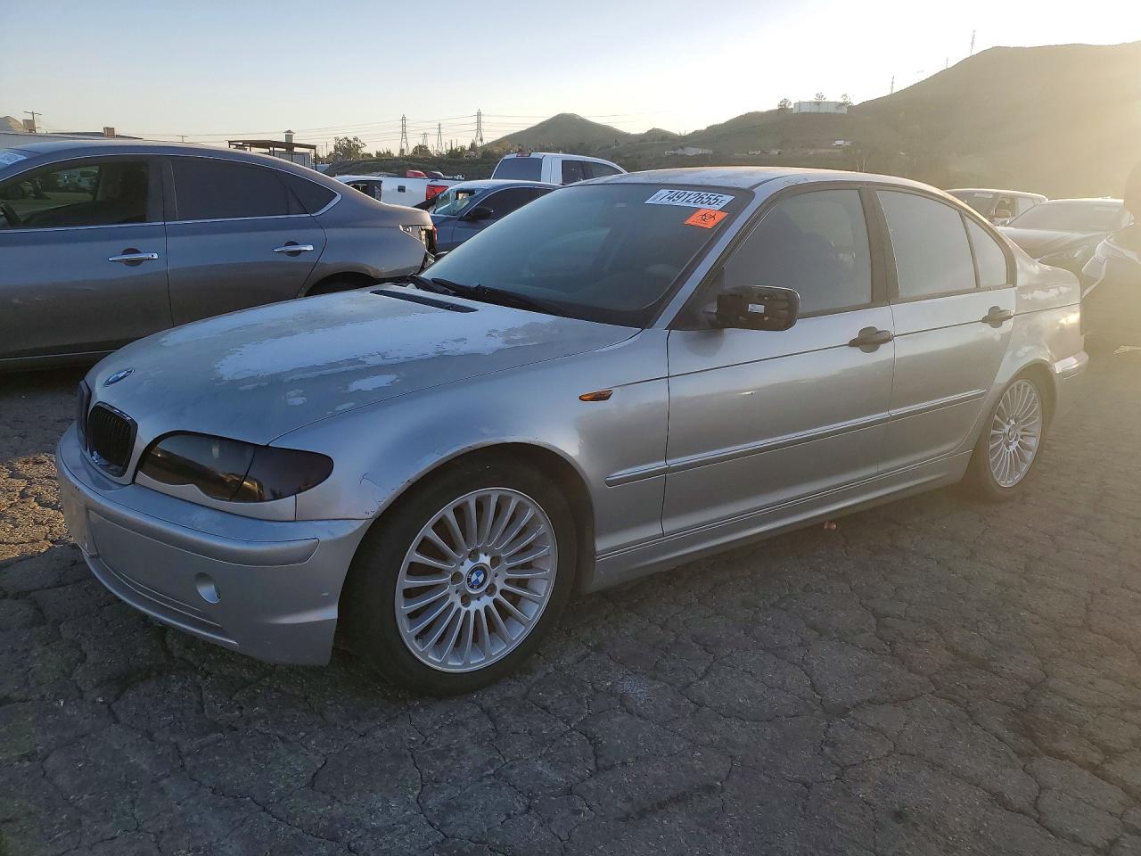 2002 BMW 3 series VIN WBAEV33442KL76969 photo 1