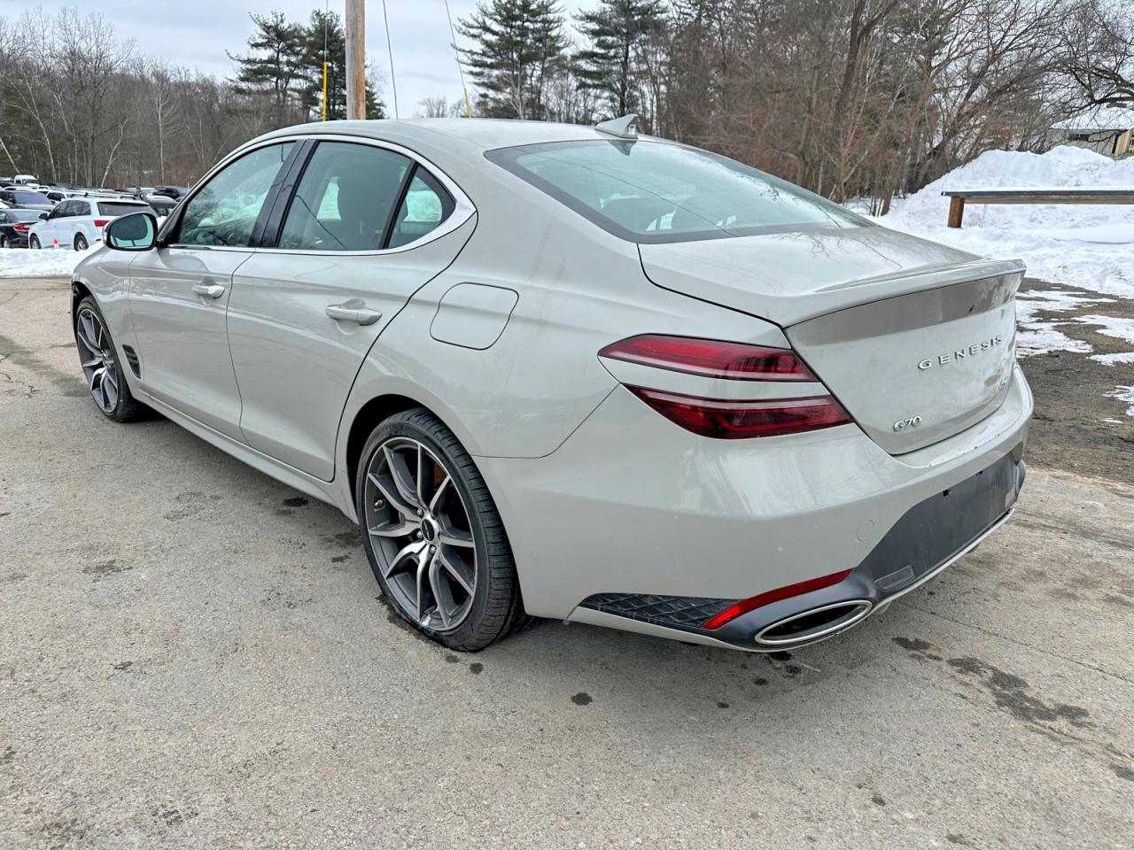 2025 Genesis G70 base VIN KMTG34SC9SU149489 photo 2