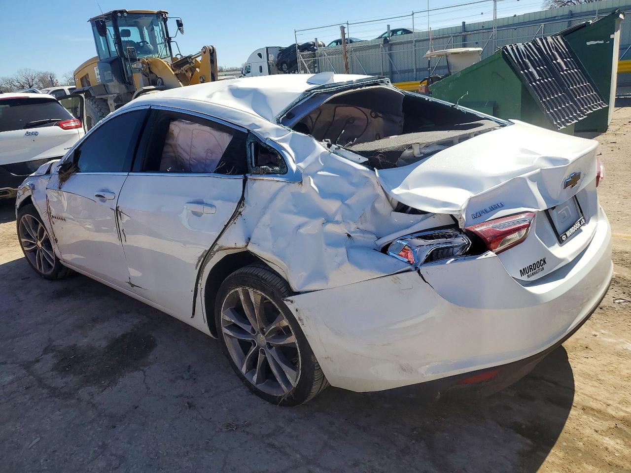 2022 Chev Malibu VIN 1G1ZD5ST7NF160826 photo 2