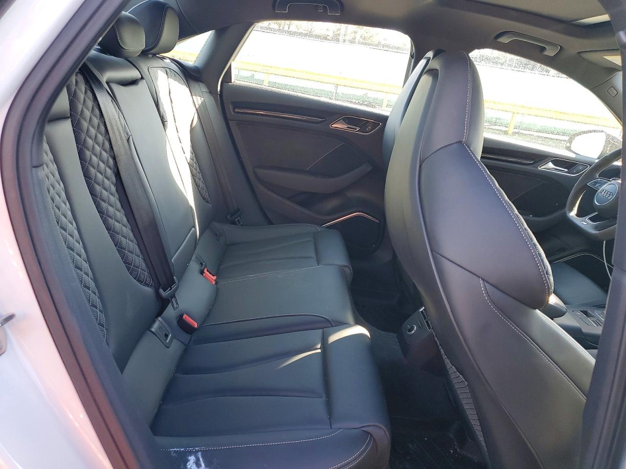 2018 AUDI Rs3 VIN WUABWGFF3J1904449 photo 10