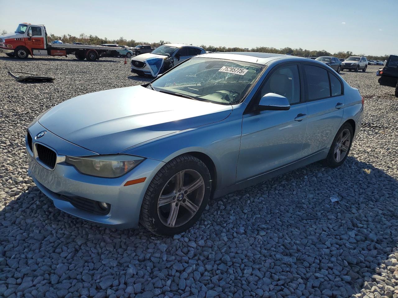 2013 BMW 3 series VIN WBA3B1C52DF461849 photo 1