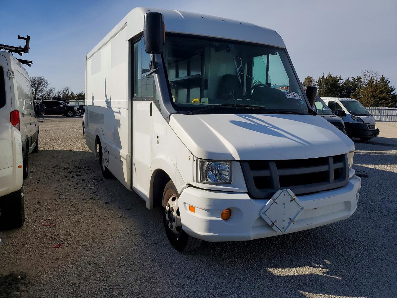 2016 Isuzu Npr VIN JALB4T179G7W00333 photo 4