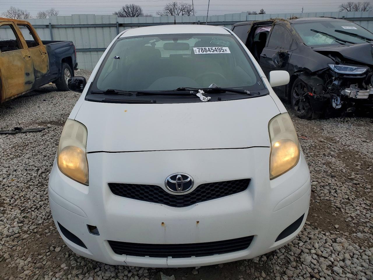 2009 Toyota Yaris VIN JTDJT903395258524 photo 5