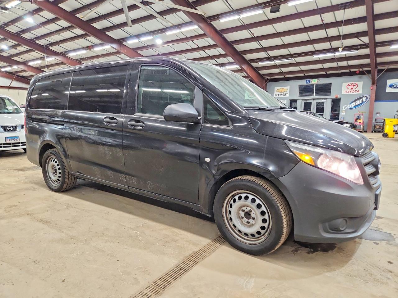 2019 Mercedes-Benz Metris VIN WD4PG2EE2K3511985 photo 4