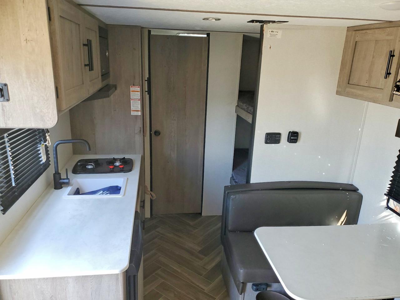 2021 KEYSTONE Sprinter VIN 4YDT18013MW107934 photo 6
