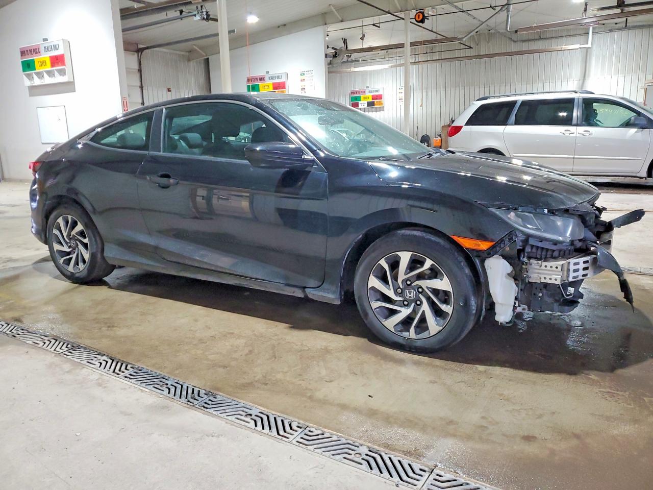 2019 Civic VIN 2HGFC4B68KH300847 photo 4