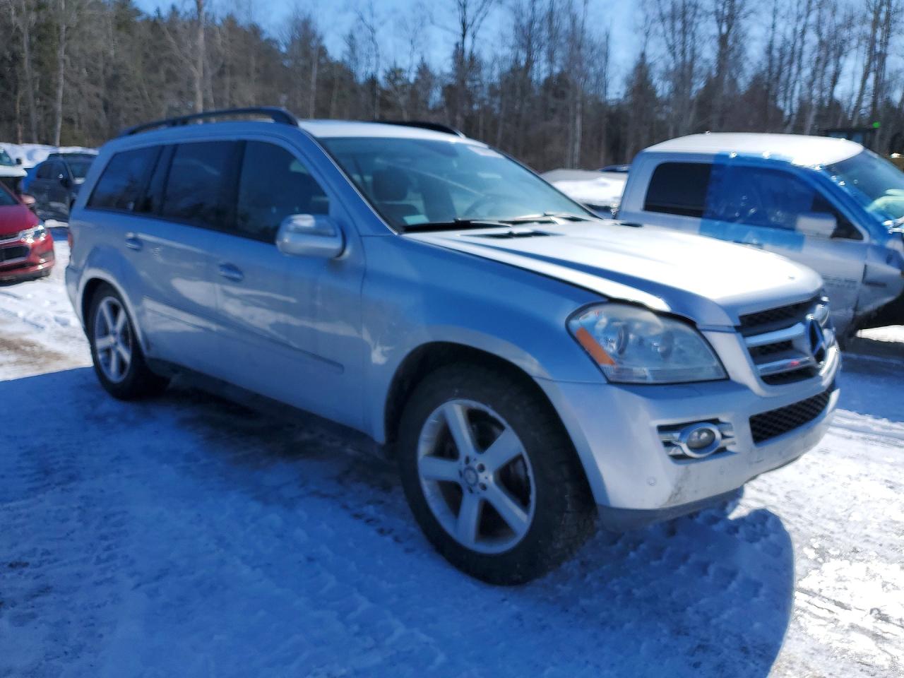 2009 Mercedes-Benz Gl-class VIN 4JGBF71E29A451198 photo 4