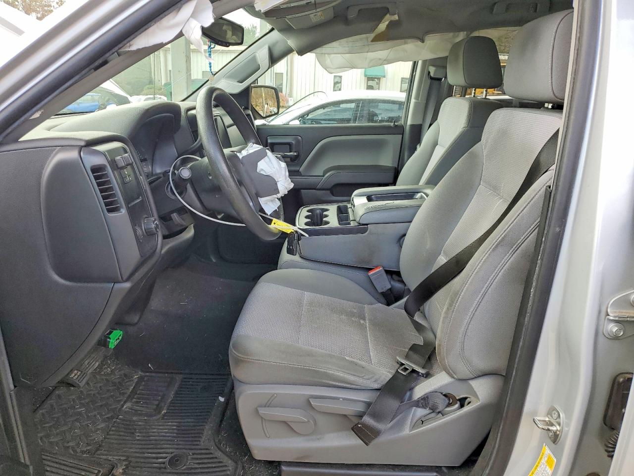 2018 Chevrolet All models VIN 1GCRCPECXJZ315461 photo 7