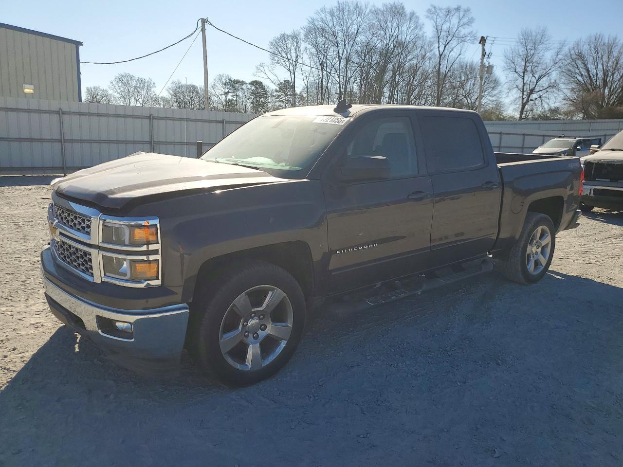 2015 Chevrolet All models VIN 3GCUKREC6FG200050 photo 1
