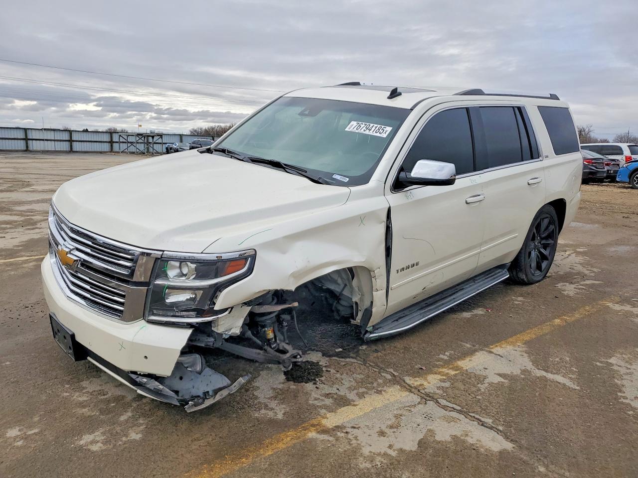 2015 Chev Tahoe VIN 1GNSKCKC0FR283961 photo 1
